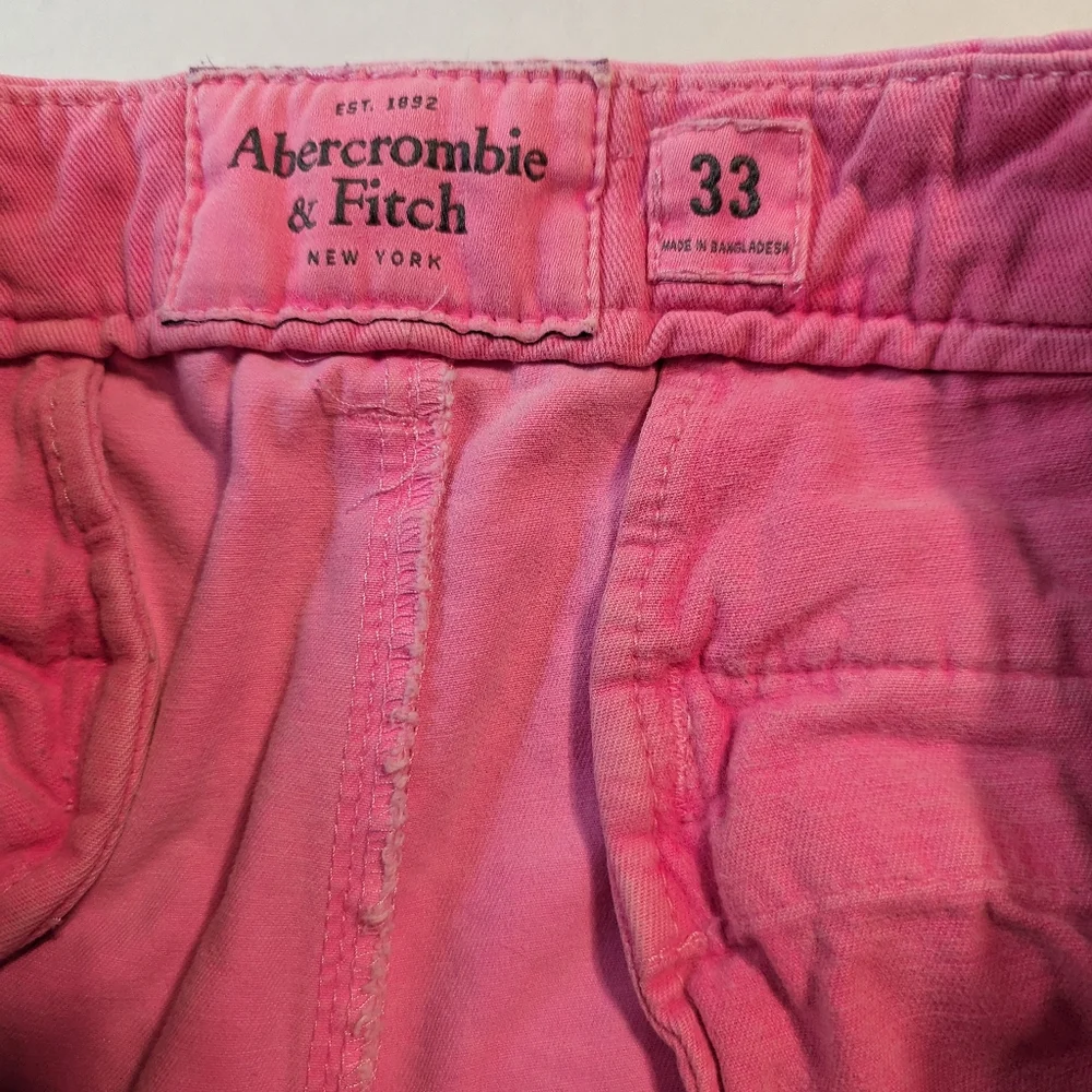 Abercrombie & Fitch Men's Button Fly Neon Pink Shorts, Size 33